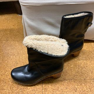 アグ(UGG)のUGG 美品ショートブーツ本物です100%(ブーツ)