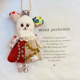 ミナペルホネン(mina perhonen)のkanoa doll様　専用(バッグチャーム)