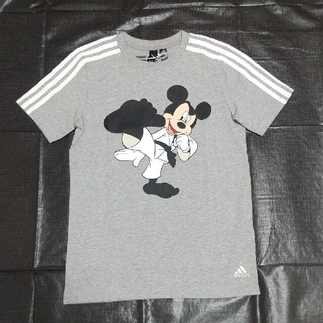 adidas(アディダス)のミッキー 空手 Tシャツ150 新品 キッズ/ベビー/マタニティのキッズ服男の子用(90cm~)(Tシャツ/カットソー)の商品写真