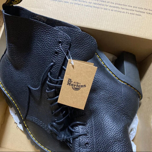 Dr.Martens(ドクターマーチン)のDr.Martens KENDRA Black レディースの靴/シューズ(ブーツ)の商品写真