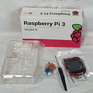 日本製ラズベリーパイ Raspberry Pi モデルB　クリアケース付 (PCパーツ)