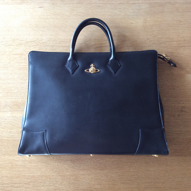 セール！美品☆Vivienne Westwood 黒バッグ