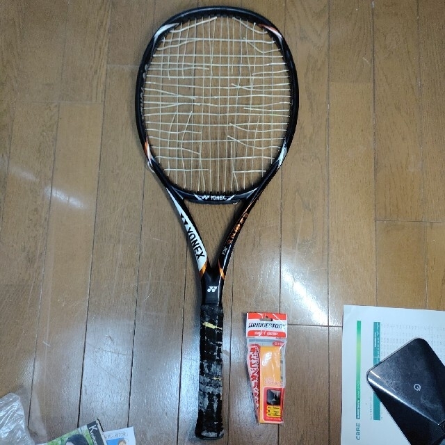 YONEX(ヨネックス)の値下　ヨネックス　EZONE Xi 98　テニスラケット　G2　ブラック　硬式用 スポーツ/アウトドアのテニス(ラケット)の商品写真