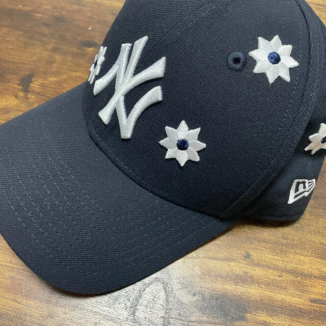 NEW ERA(ニューエラー)のvega newera キャップ メンズの帽子(キャップ)の商品写真