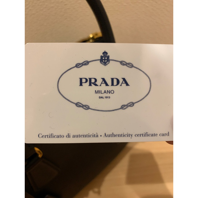 PRADA プラダ　サファイアーノ