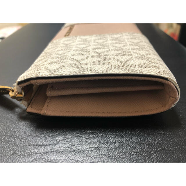 マイケルコース 長財布 4