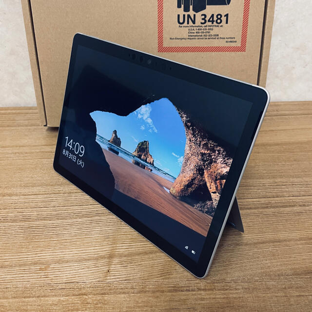 Surface Go 2 m3 8GB SUA-00012