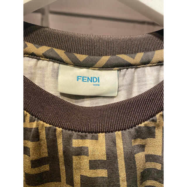 FENDI(フェンディ)のFENDITシャツ レディースのトップス(Tシャツ(半袖/袖なし))の商品写真