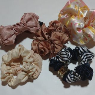 シュシュ・バナナクリップセット＊美品(ヘアゴム/シュシュ)