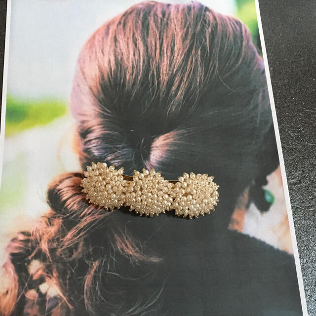 バレッタ　つぶつぶパール ハンドメイドのアクセサリー(ヘアアクセサリー)の商品写真