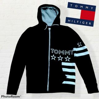 トミーヒルフィガー(TOMMY HILFIGER)の極美品❗トミー　パーカー　黒　デカロゴ　パーカー　フルジップ　フード　綿100(パーカー)