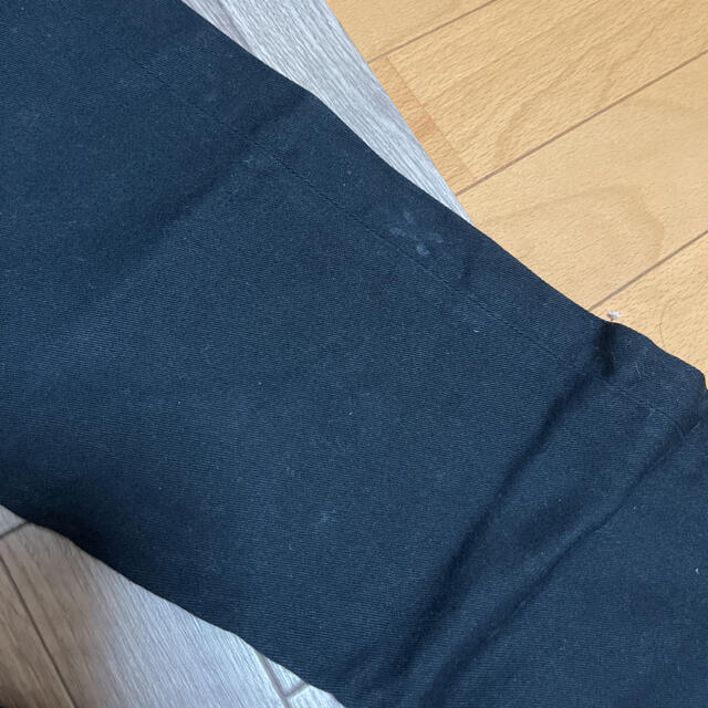 GU(ジーユー)のGU 黒　デニム　スキニー　パンツ　ジーンズ メンズのパンツ(デニム/ジーンズ)の商品写真