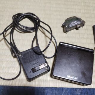 ゲームボーイアドバンス (携帯用ゲーム機本体)