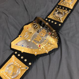IWGP ヘビー級チャンピオンベルト 5代目 ベルトスタンド付きの通販 by