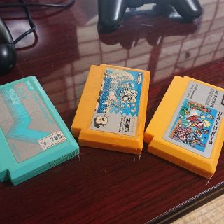 ファミコンソフト三点(家庭用ゲームソフト)