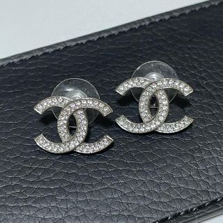 シャネル(CHANEL)のCHANEL (シャネル) ココマーク ピアス(ピアス)