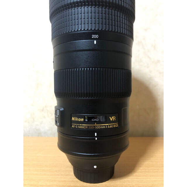 Nikon(ニコン)のNikon 200-500mm f5.6E ED VR ＋レンズプロテクター スマホ/家電/カメラのカメラ(レンズ(ズーム))の商品写真