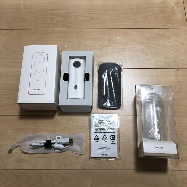 RICOH(リコー)のRICOH  THETA SC2 （専用ハードケース付） スマホ/家電/カメラのカメラ(その他)の商品写真