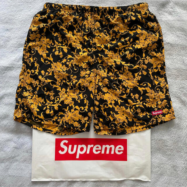 Supreme - supreme nylon water short black floral Sの通販 by