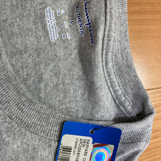 Champion(チャンピオン)の［現地購入］ハーバード　Tシャツ メンズのトップス(Tシャツ/カットソー(半袖/袖なし))の商品写真