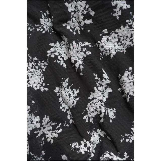 【未使用美品 BLK】Asymmetrical Floral Dress