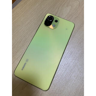 アンドロイド(ANDROID)の国内版　Xiaomi Mi 11 Lite 5G(スマートフォン本体)