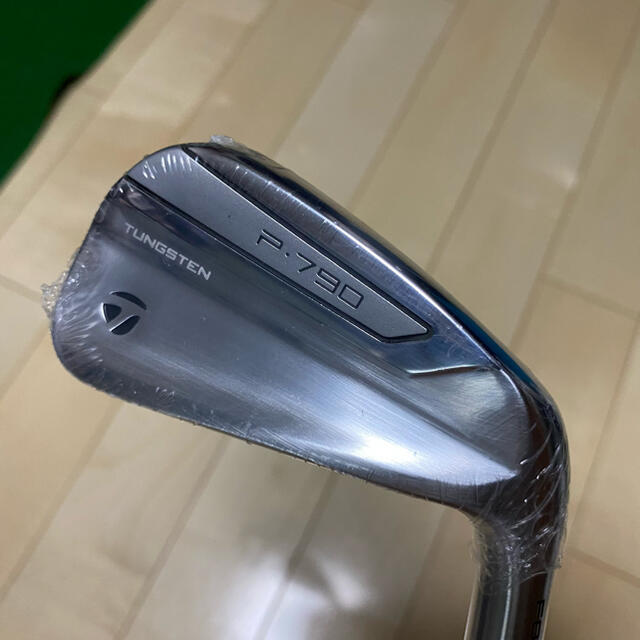 TaylorMade(テーラーメイド)のP790 アイアン　5番 スポーツ/アウトドアのゴルフ(クラブ)の商品写真