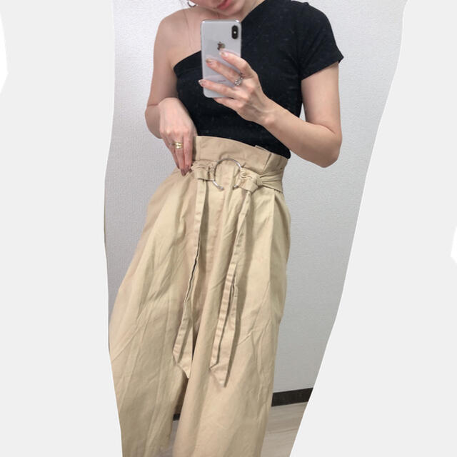 ベージュスカート レディースのスカート(ひざ丈スカート)の商品写真