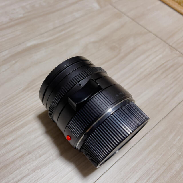 LEICA(ライカ)のLeica SUMMILUX-M ズミルックス35mm F1.4 E46 良品 スマホ/家電/カメラのカメラ(レンズ(単焦点))の商品写真