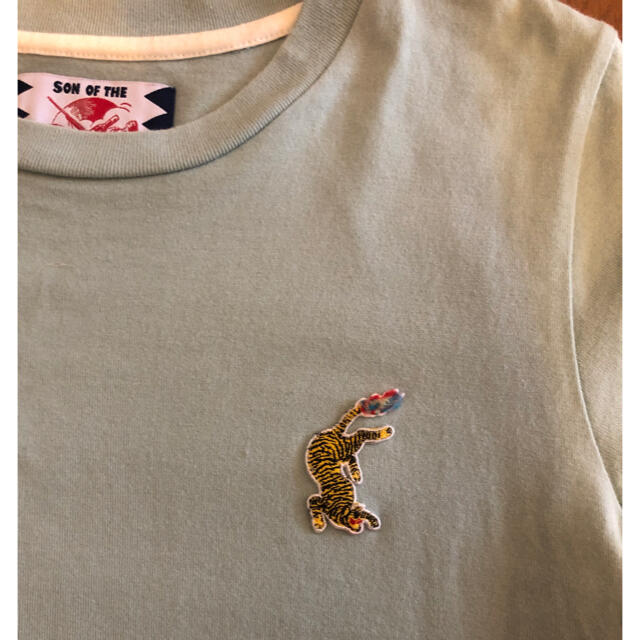SON OF THE CHEESE サノバチーズ　刺繍Tシャツ レディースのトップス(Tシャツ(半袖/袖なし))の商品写真