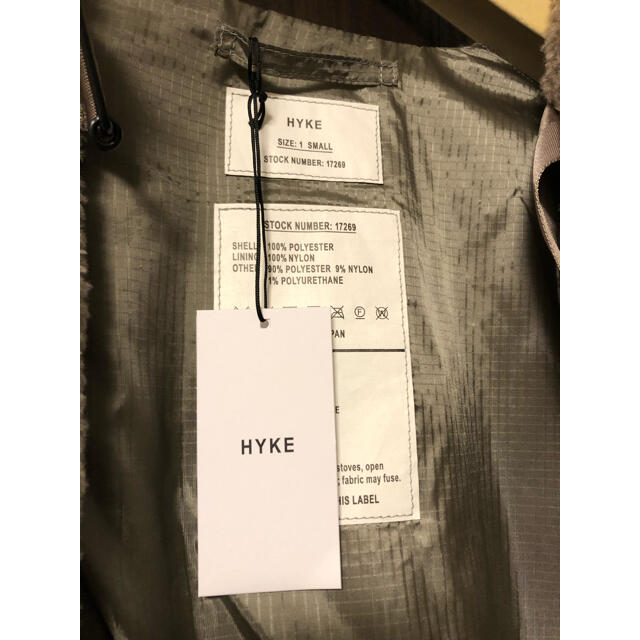 HYKE(ハイク)のHYKE ハイクFAUX SHEARLING BOLERO 試着のみ レディースのジャケット/アウター(ブルゾン)の商品写真