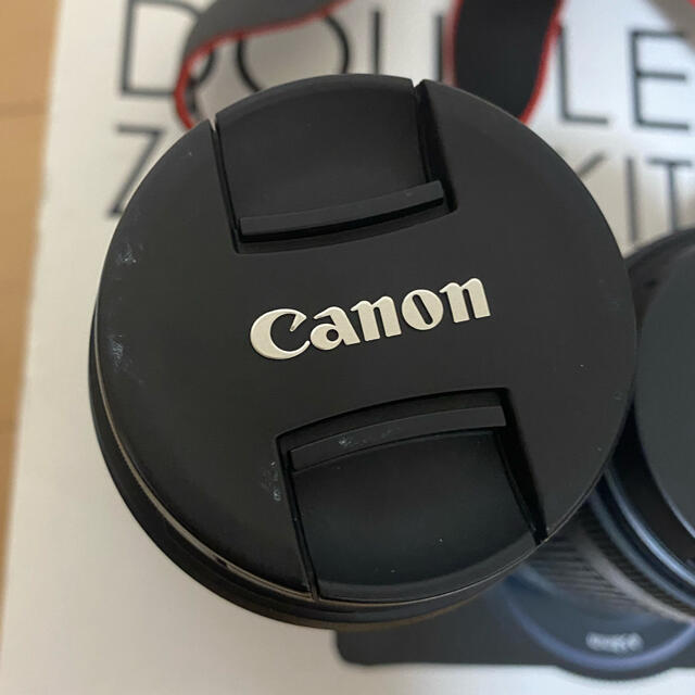 カメラ【9/6までの特別価格】 Canon EOS Kiss X7 ダブルズームキット