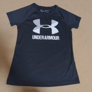 アンダーアーマー(UNDER ARMOUR)のMahalo様専用　スポーツTシャツ　140(Tシャツ/カットソー)