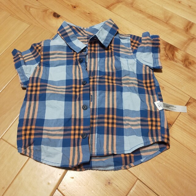 babyGAP(ベビーギャップ)の80センチ キッズ/ベビー/マタニティのベビー服(~85cm)(シャツ/カットソー)の商品写真