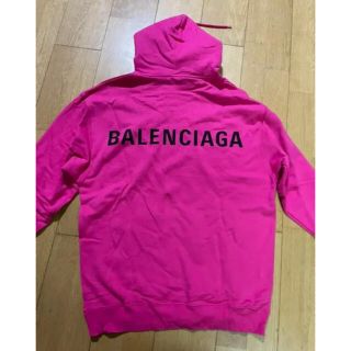 バレンシアガ(Balenciaga)のバレンシアガ パーカー　ピンク(パーカー)