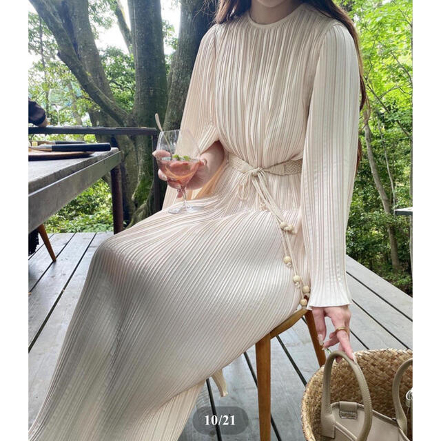Acka original pleats one-piece | vrealitybolivia.com