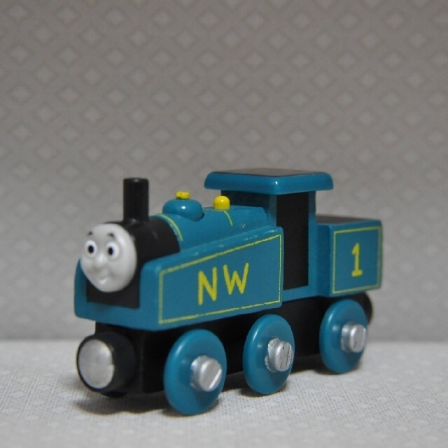 きかんしゃトーマス 大図鑑 240ページ!!木製トーマススペシャル きかんしゃトーマス 大図鑑 240ページ!!木製トーマススペシャル