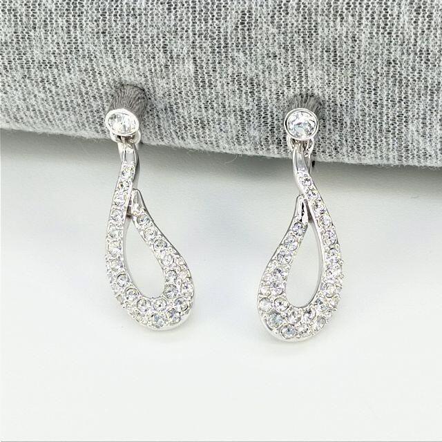 SWAROVSKI(スワロフスキー)のスワロフスキー オープンティア ドロップ イヤリング パヴェ クリスタル レディースのアクセサリー(イヤリング)の商品写真