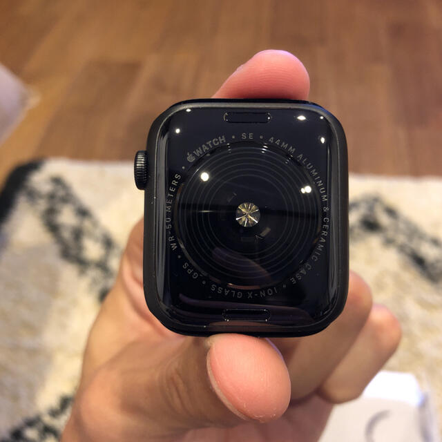 Apple Watch SE GPSモデル 44mm MYDT2J ブラック
