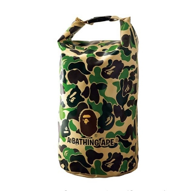 A BATHING APE(アベイシングエイプ)のスマート　付録　エイプ　ドライバッグ メンズのバッグ(その他)の商品写真