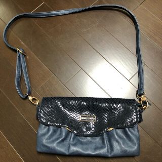 ジミーチュウ(JIMMY CHOO)のジミーチュウ　ショルダーバッグ(ショルダーバッグ)