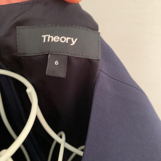 theory(セオリー)のtheory ワンピース レディースのワンピース(ひざ丈ワンピース)の商品写真