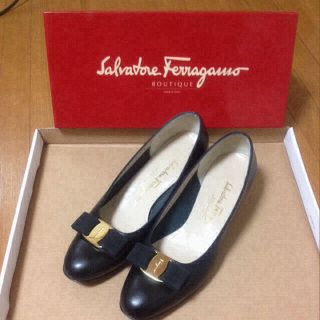 フェラガモ(Ferragamo)のフェラガモパンプス🌟(ハイヒール/パンプス)