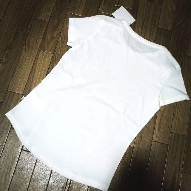 PUMA(プーマ)の新品　PUMA　上下セットとTシャツセット　WHITE×BLACK レディースのトップス(その他)の商品写真