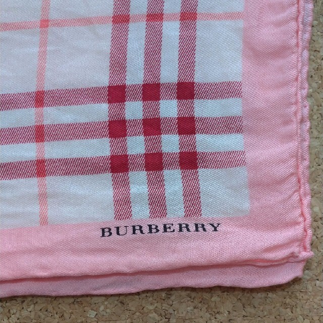 BURBERRY(バーバリー)のバーバリースカーフ レディースのファッション小物(バンダナ/スカーフ)の商品写真