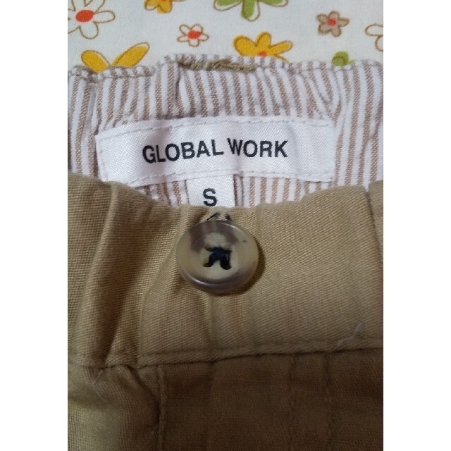 GLOBAL WORK(グローバルワーク)の【美品】グローバルワーク パンツ S ベージュ 95 100 男の子 キッズ/ベビー/マタニティのキッズ服男の子用(90cm~)(パンツ/スパッツ)の商品写真