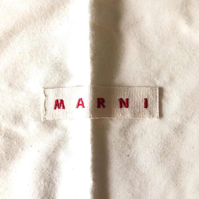 Marni(マルニ)のMARNI マルニ　巾着袋/マルニ保存袋（タグ付き） レディースのバッグ(その他)の商品写真