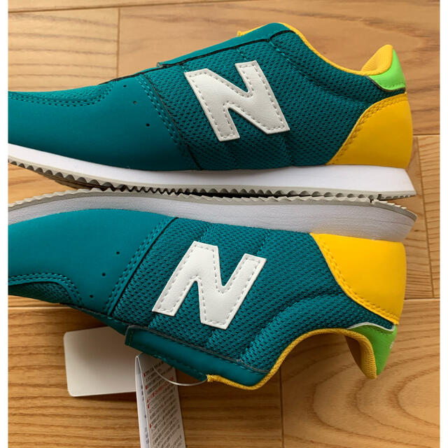 New Balance(ニューバランス)のニューバランス  スニーカー  21㎝ キッズ/ベビー/マタニティのキッズ靴/シューズ(15cm~)(スニーカー)の商品写真