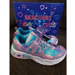 スケッチャーズ(SKECHERS)の新品■スケッチャーズ■キラキラ　光る　スニーカー.23(スニーカー)