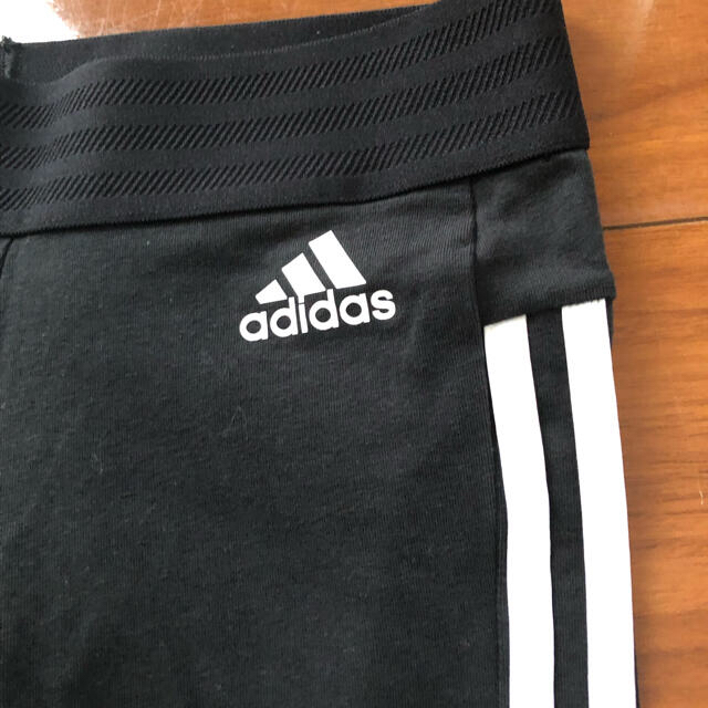 adidas(アディダス)の専用　adidas レギンス レディースのレッグウェア(レギンス/スパッツ)の商品写真